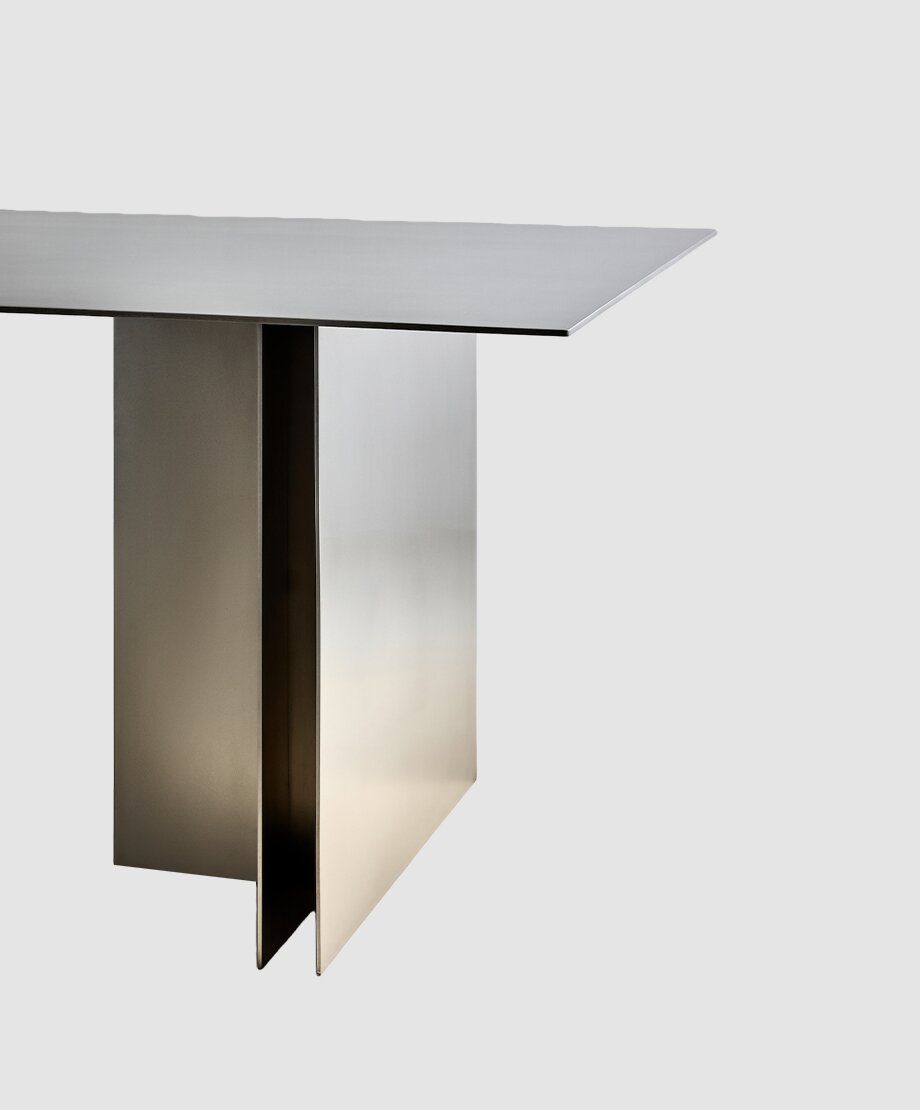 Dining table - Image 5